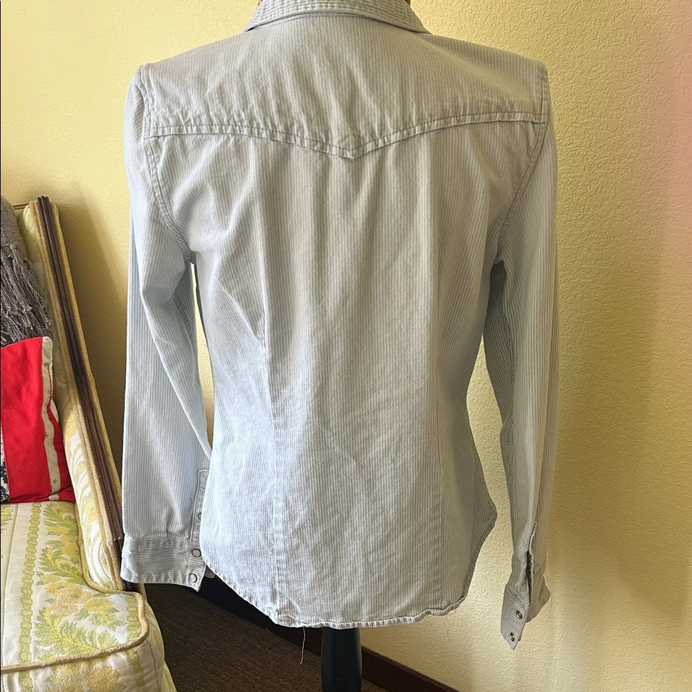 Light Blue Striped Button-Up Shirt western look pearl snap